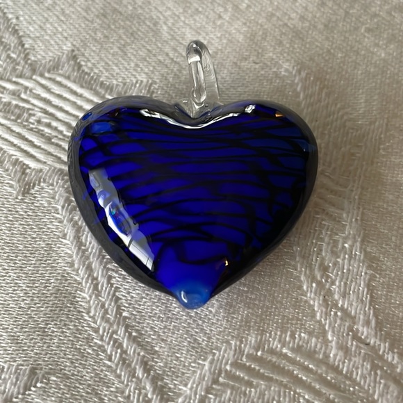 Trio of Heart Theme Pendants Valentines 💘 Jewelry - Picture 3 of 7